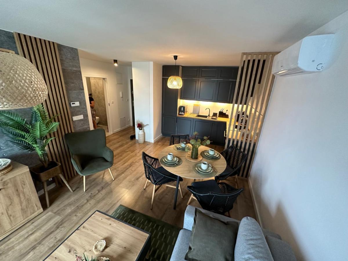 Apartament 28 W Dolinie Baryczy - 5D Apartamenty 米利奇 外观 照片